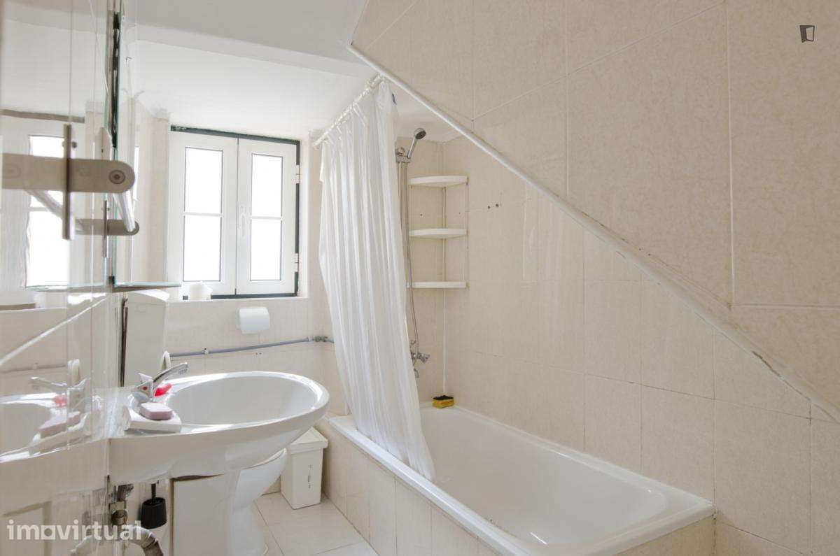 Apartamento com 2 quartos - localizado em Campolide Lisbon - Grande imagem: 2/20