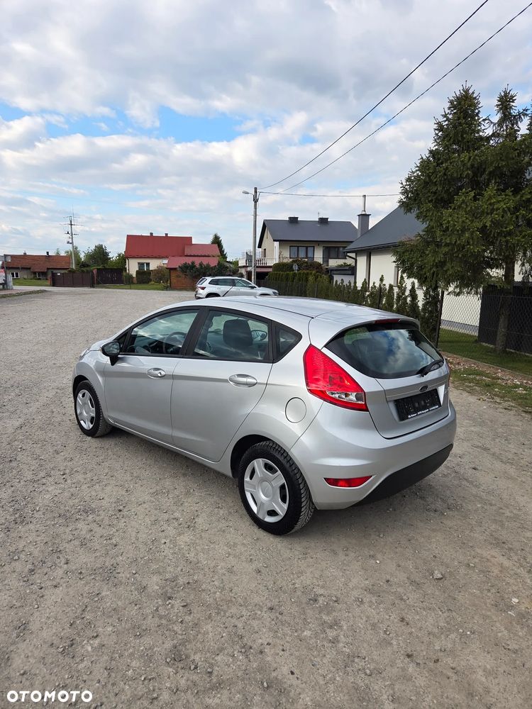 Ford Fiesta 1.25 Trend EU5 - 8