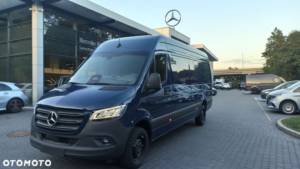 Mercedes-Benz Sprinter - 1