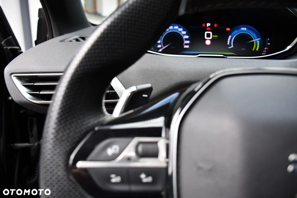Peugeot 3008 PureTech 180 Stop & Start GPF EAT8 GT - 24