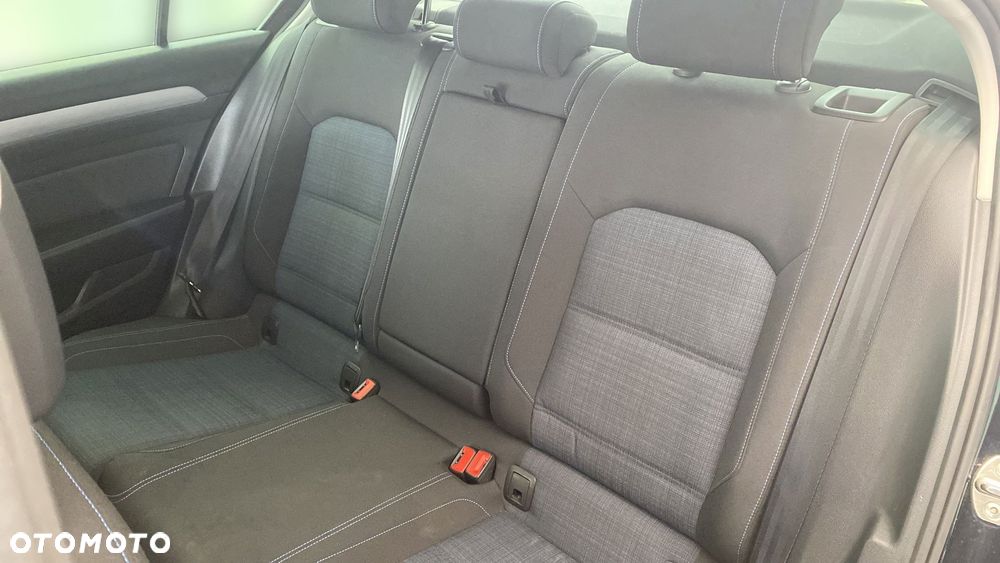 Volkswagen Passat 1.4 TSI Plug-In Hybrid GTE DSG - 13