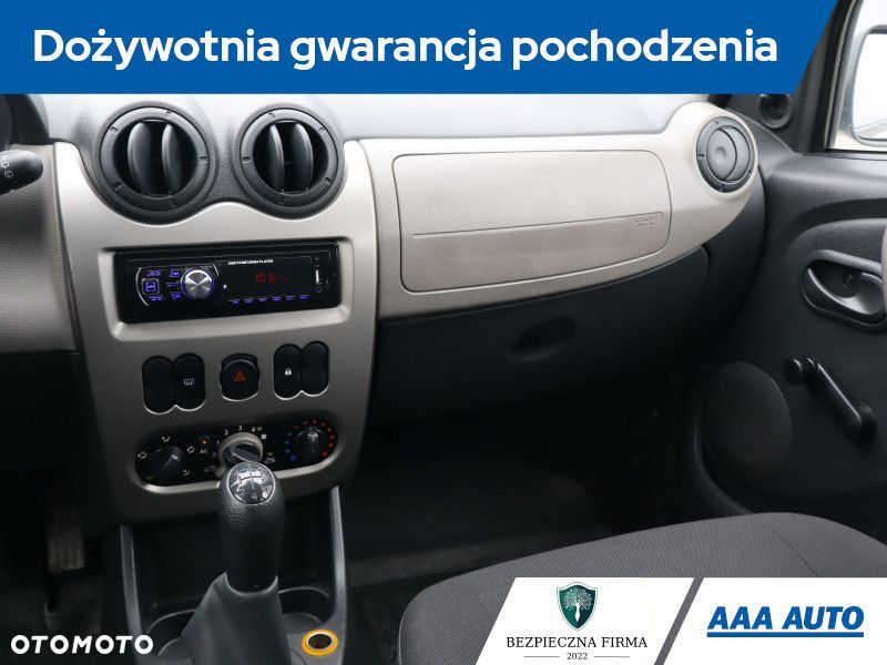 Dacia Sandero - 10