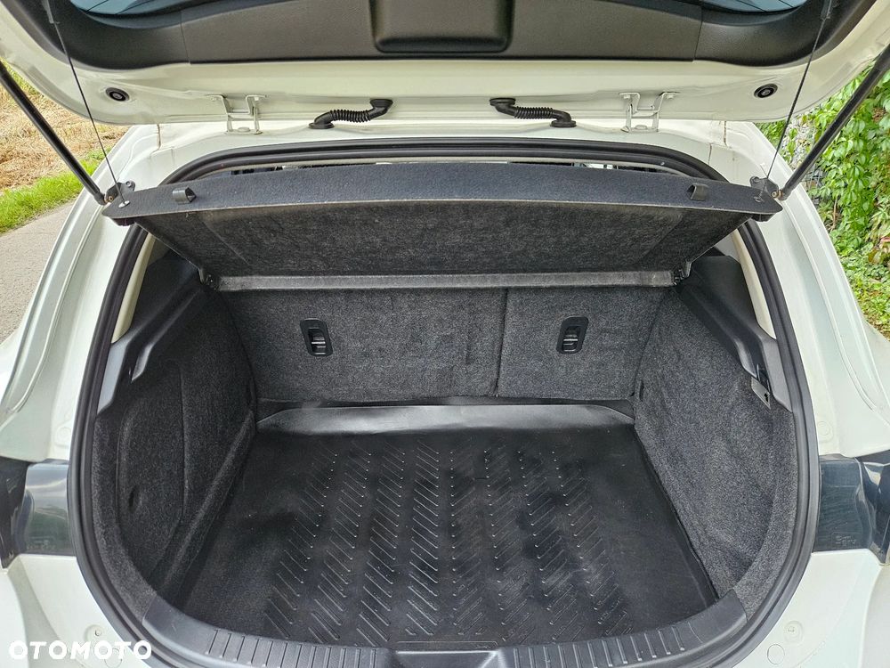 Mazda 3 2.0 MZR DISI Edition - 35