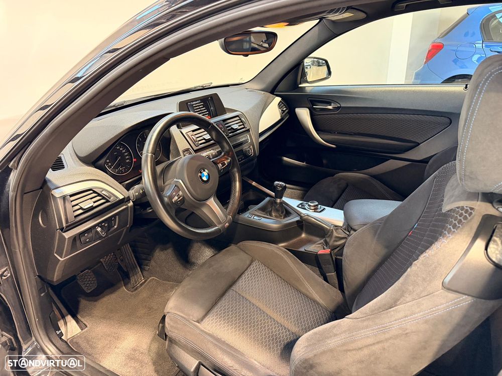 BMW 118 d Pack M - 8