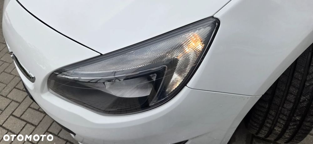 Opel Astra 1.6 Color Edition - 26
