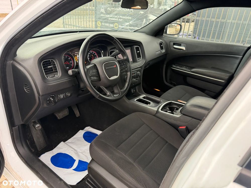 Dodge Charger 5.7 R/T - 14