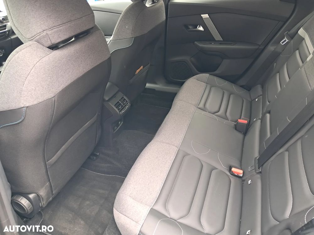 Citroën C4X MAX - 22