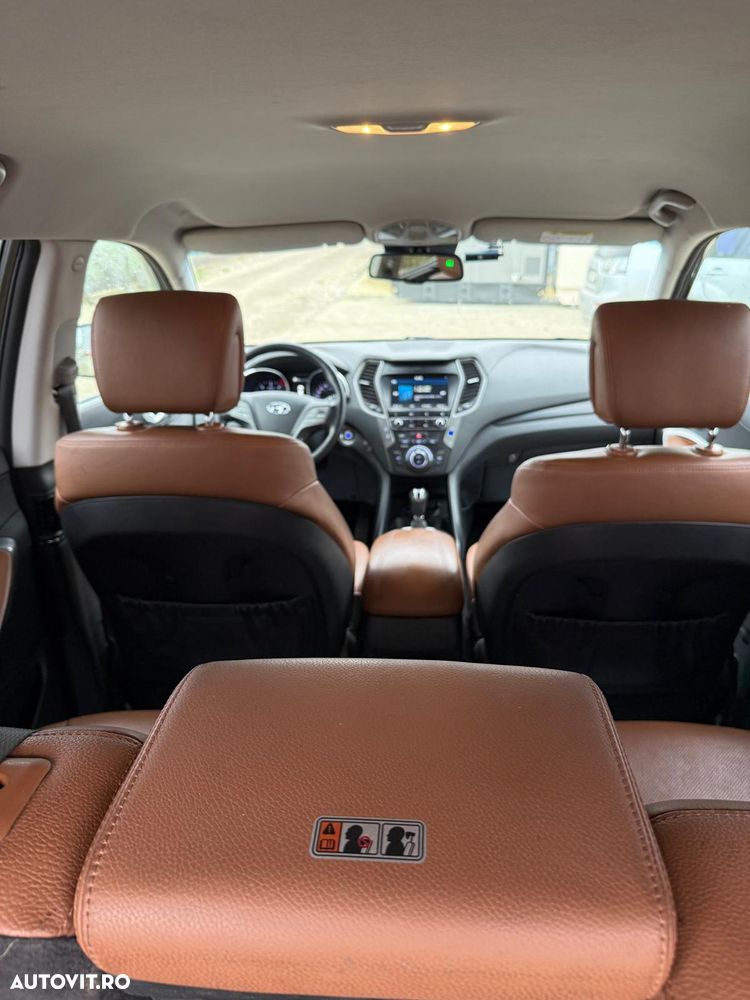 Hyundai Santa Fe - 1