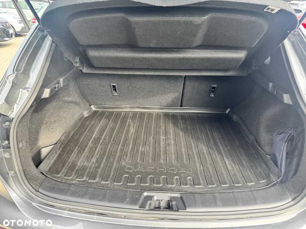 Nissan Qashqai - 22