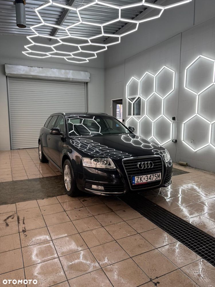 Audi A6 Avant - 22