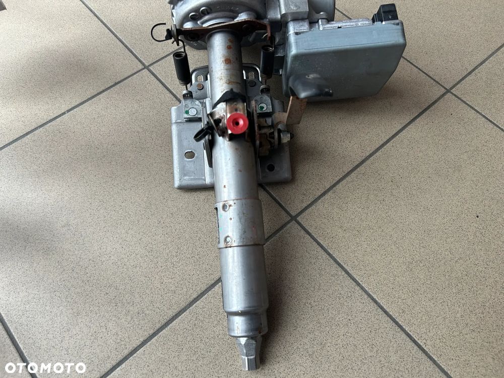 WSPOMAGANIE ELEKTRYCZNE 8V513C529JK FORD FIESTA MK7 - 4