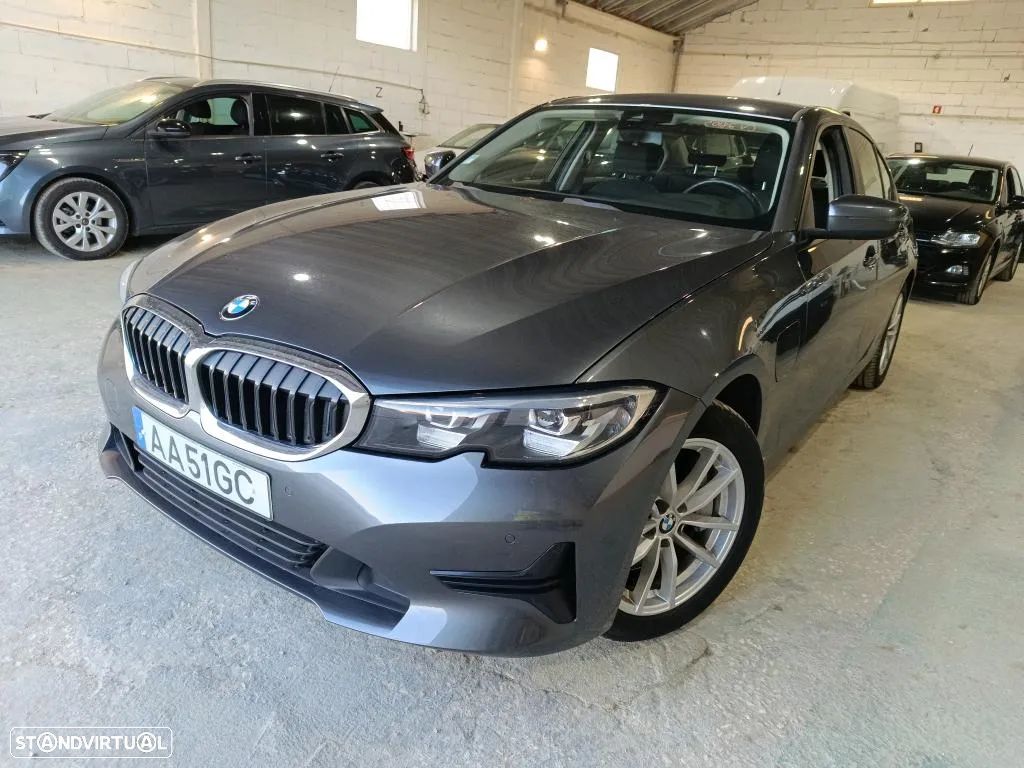 BMW 330 e Auto - 1
