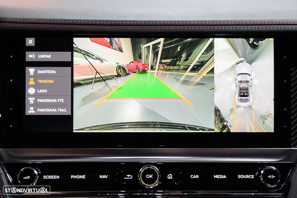 Bentley Flying Spur V8 Mulliner - 48