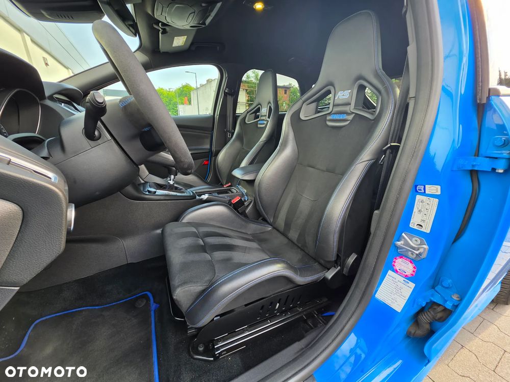 Ford Focus - 10