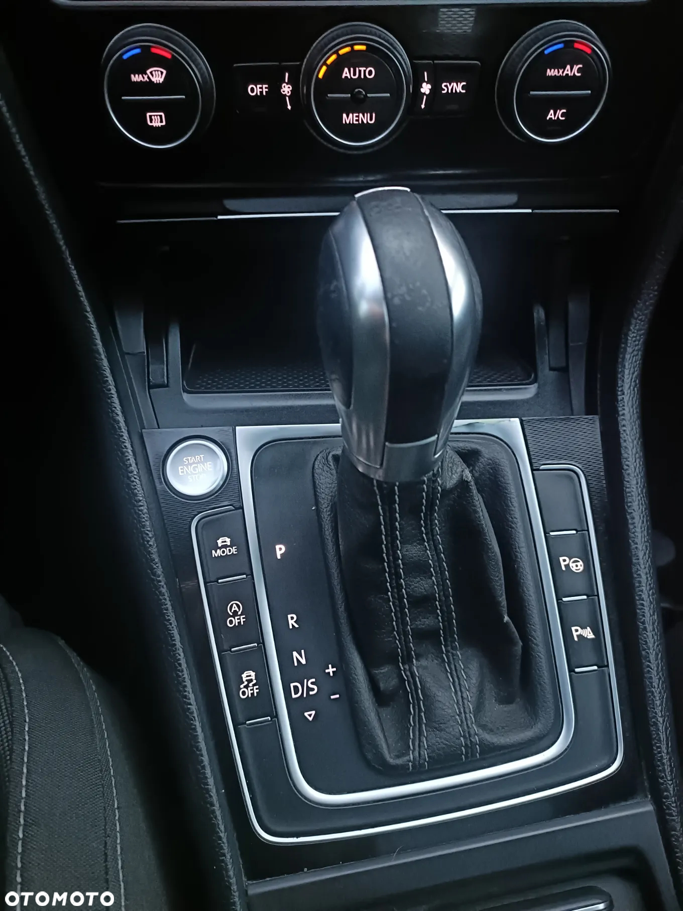 Volkswagen Golf GTD 2.0 TDI SCR DSG - 13