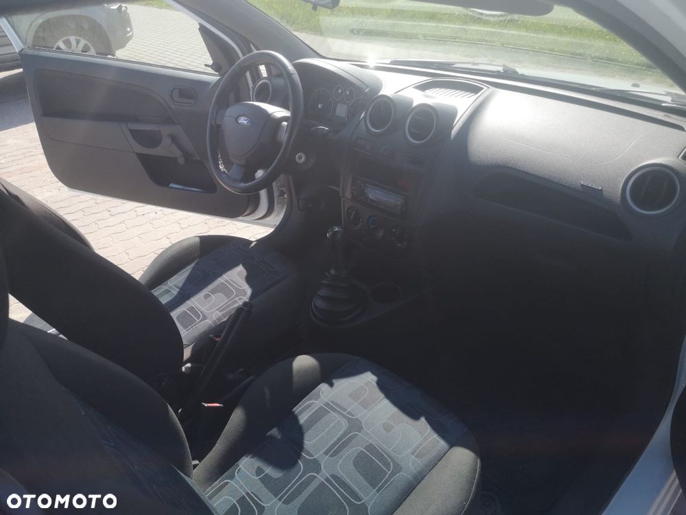 Ford Fiesta 1.25 - 6