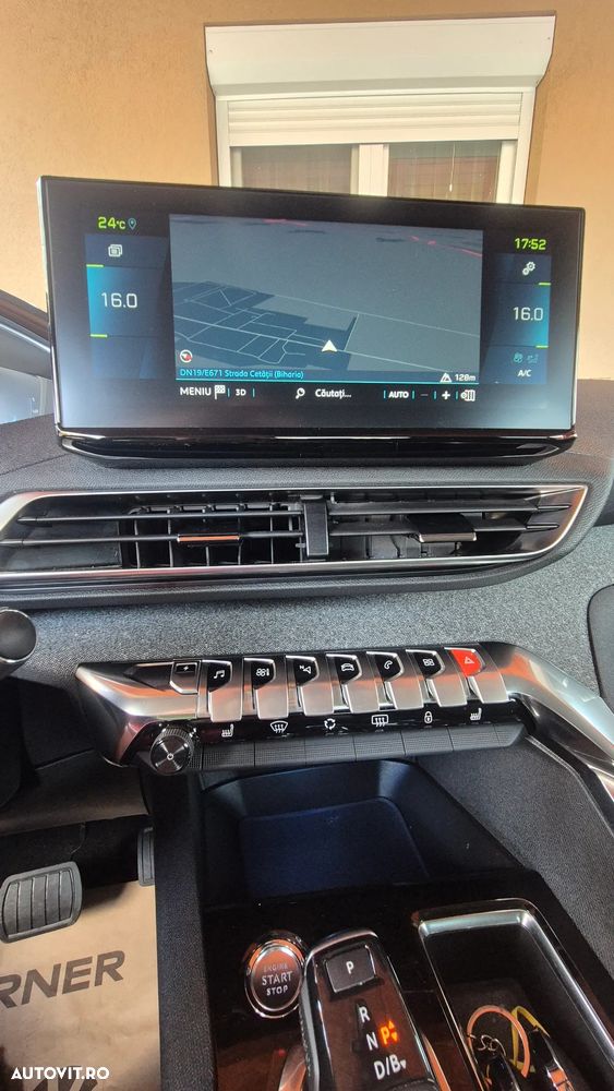 Peugeot 3008 PHEV EAT8 Allure - 21