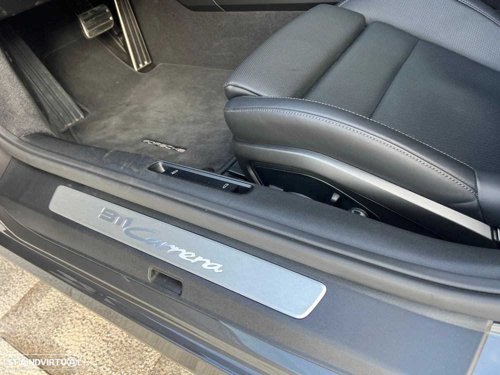 Porsche 911 (992) Carrera Cabriolet PDK - 38