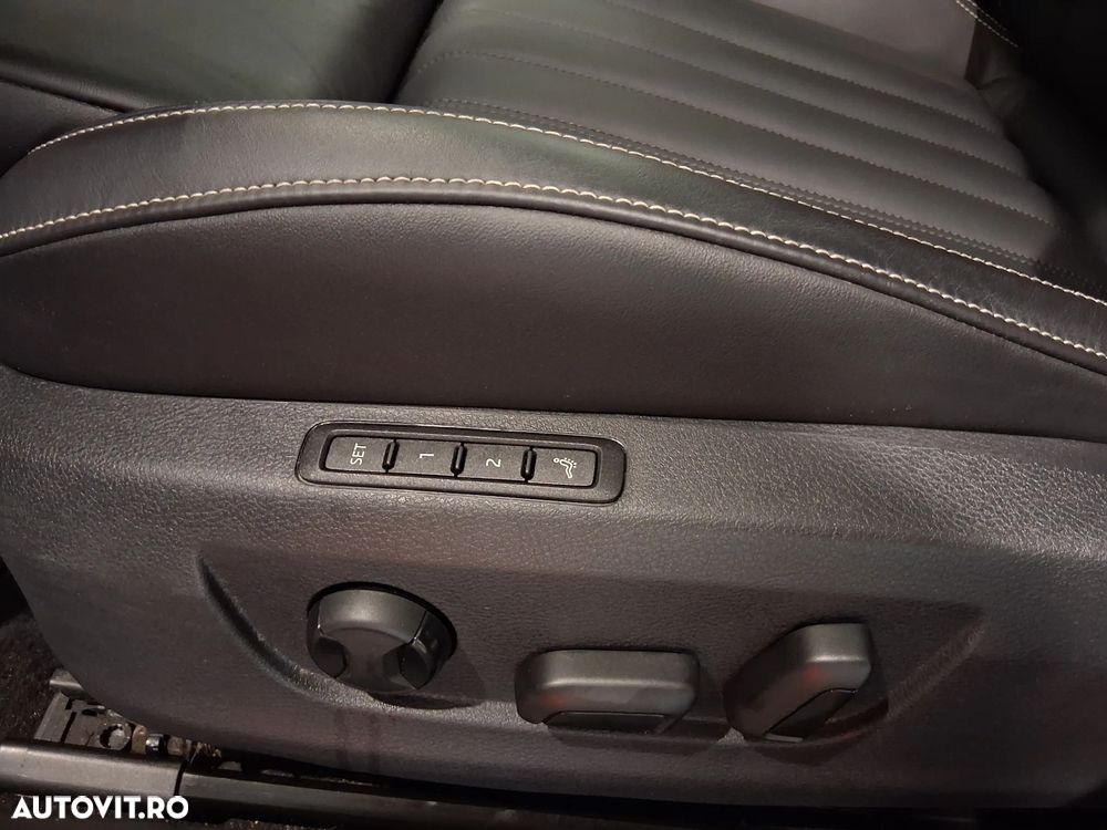 Skoda Superb 2.0 TSI 4X4 DSG Laurin & Klement - 17