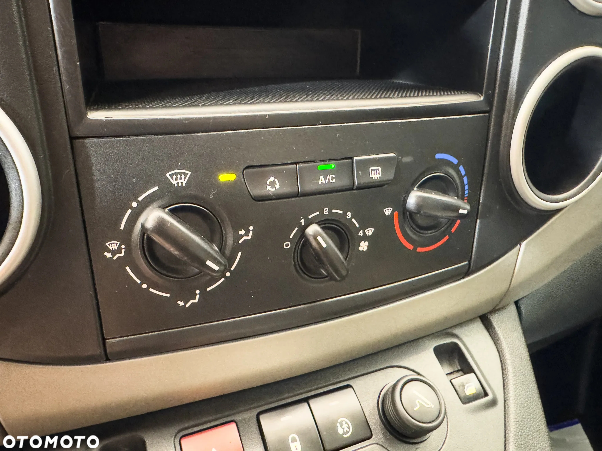 Citroën Berlingo 1.6 HDi 90 FAP CoolTech - 30