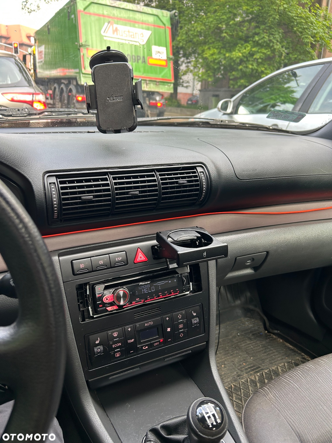 Audi A4 1.6 - 7