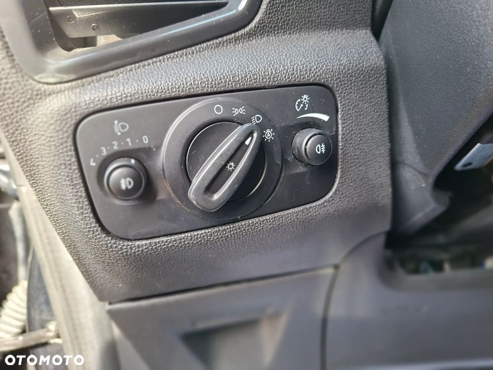 Ford EcoSport 1.0 EcoBoost TITANIUM - 17