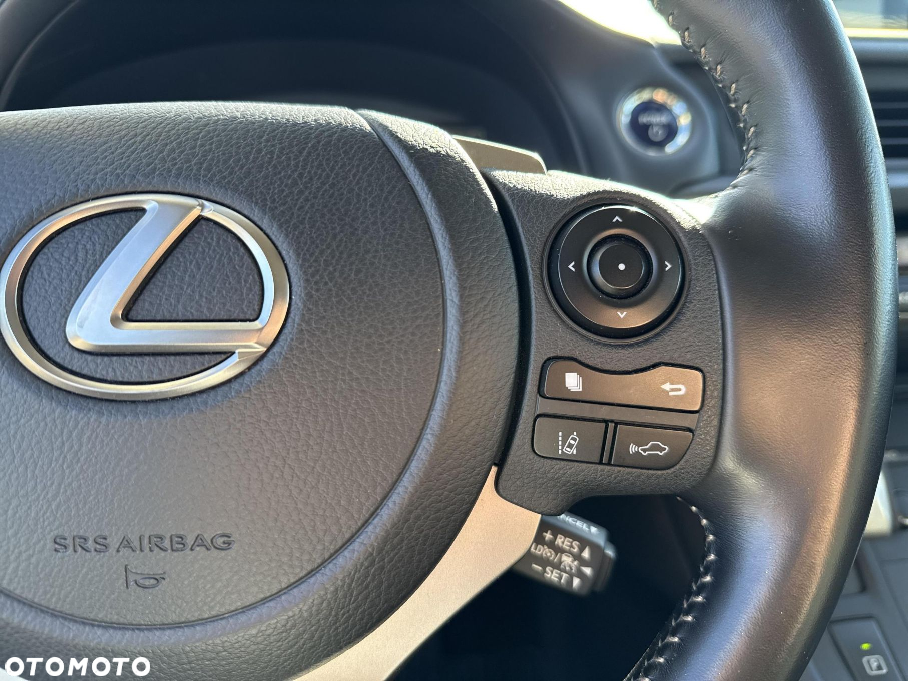 Lexus CT - 22