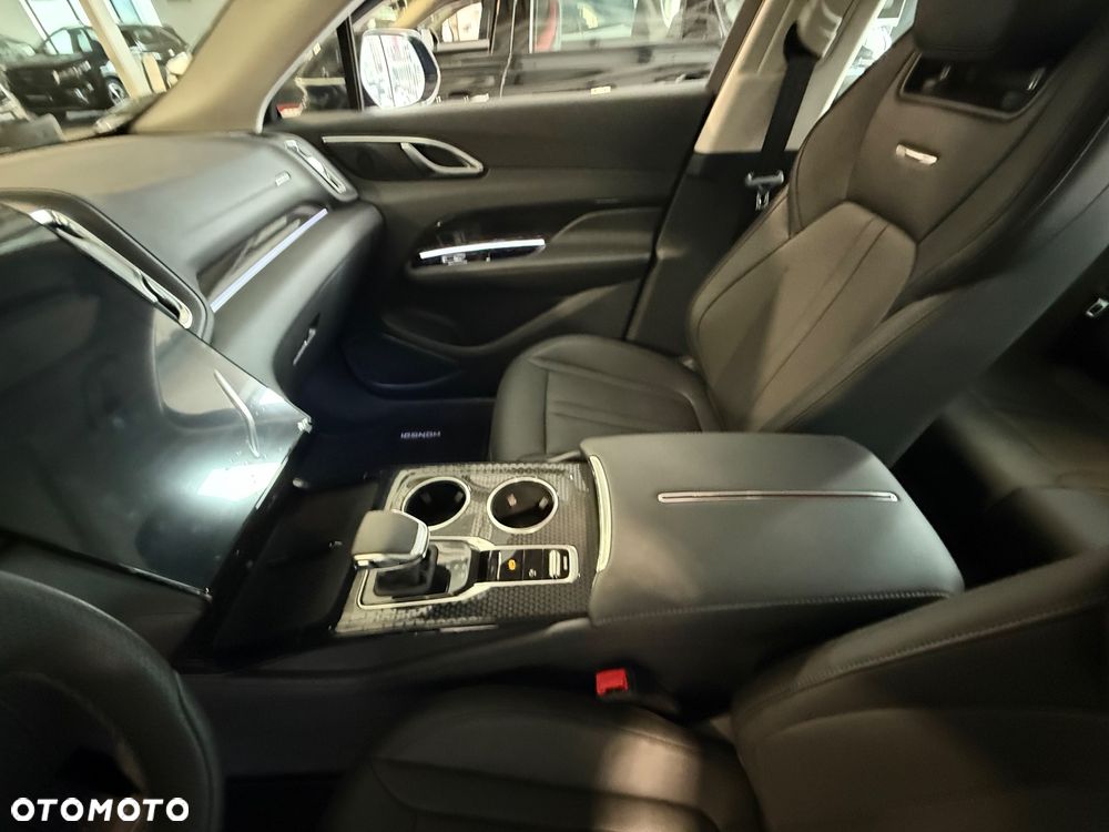 Hongqi HS3 1.5T FWD - 11