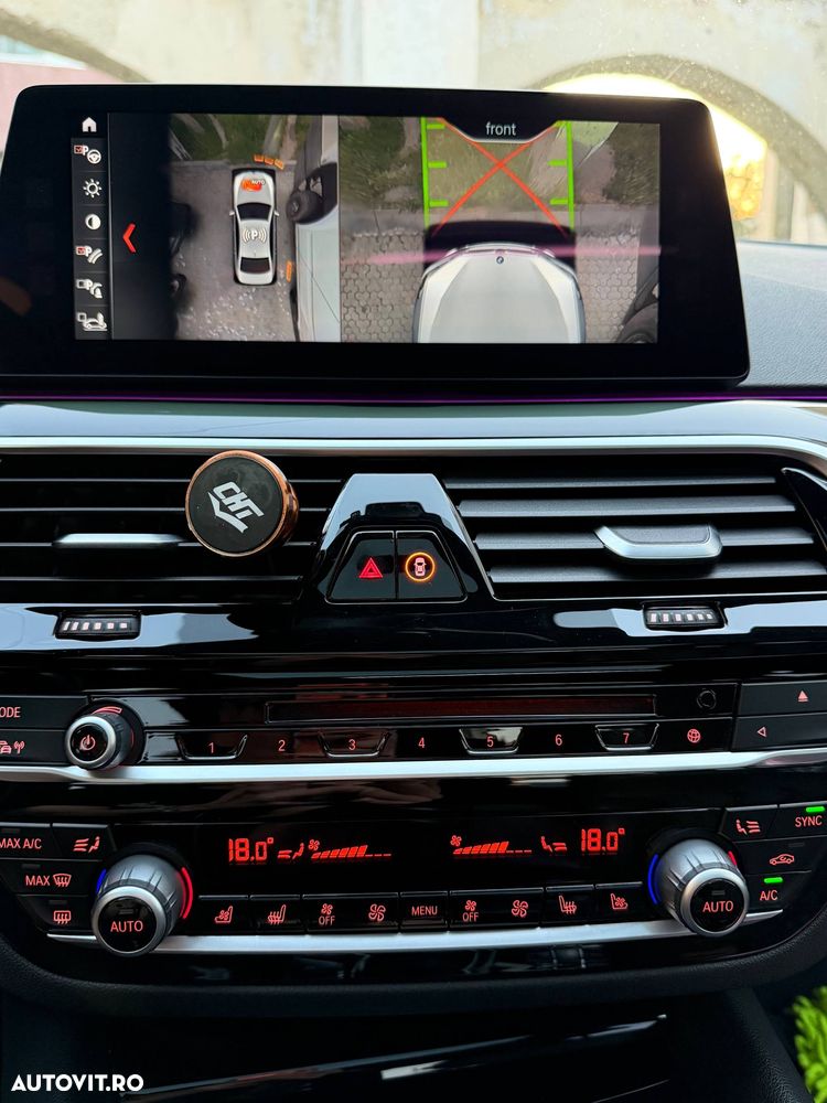 BMW Seria 5 520d xDrive AT - 19