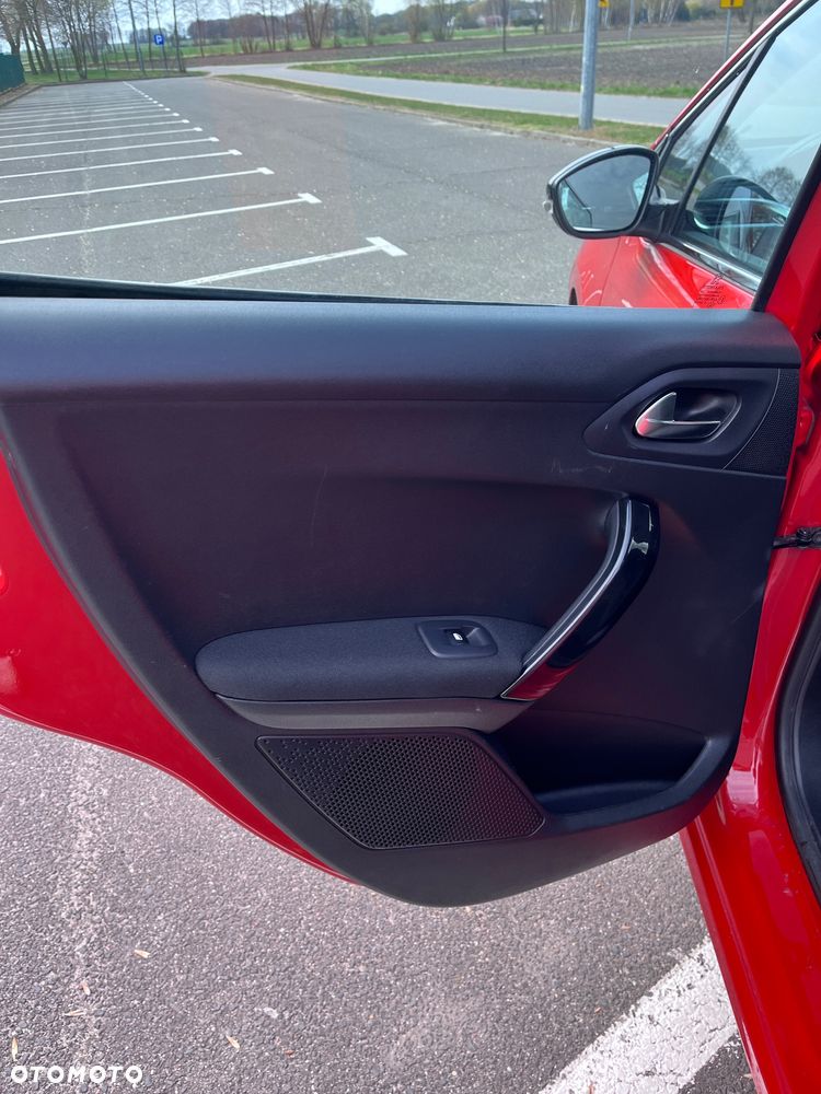 Peugeot 208 1.2 PureTech Allure S&S - 14