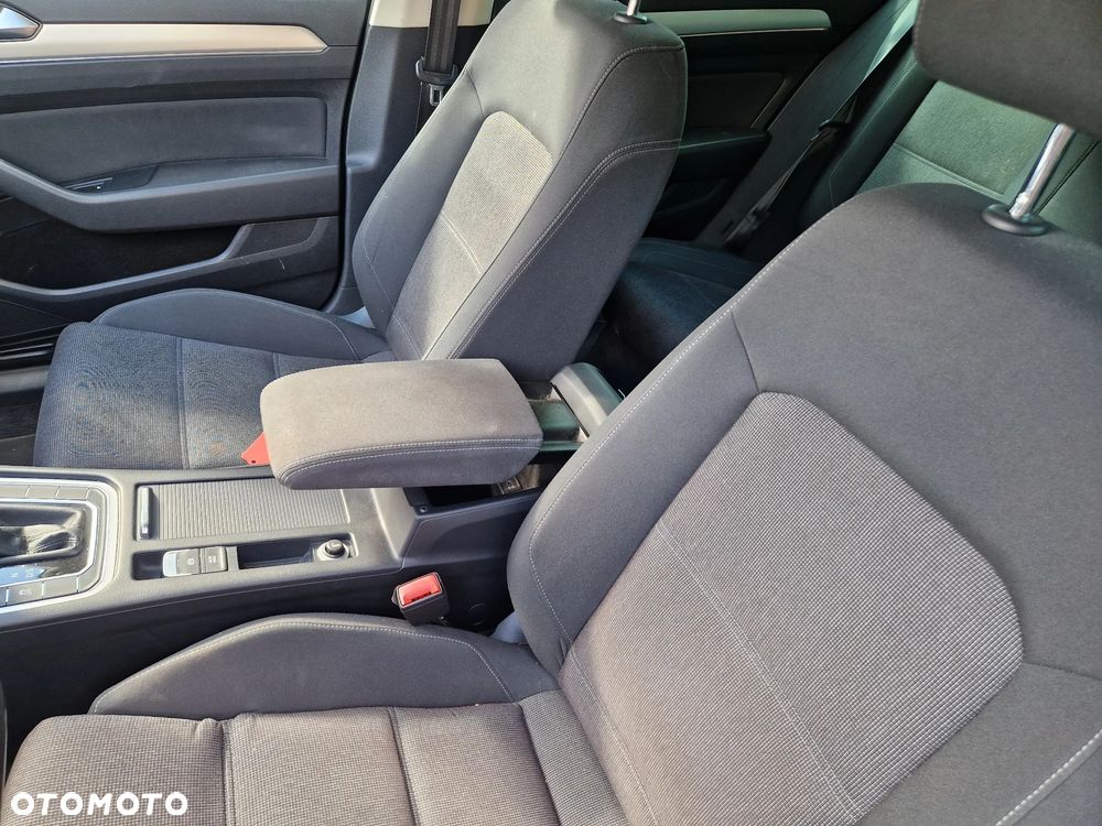 Volkswagen Passat Variant 2.0 TDI DSG (BlueMotion Technology) Comfortline - 7