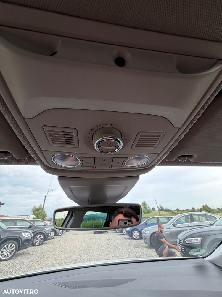 Seat Leon 2.0 TDI DPF DSG FR - 17