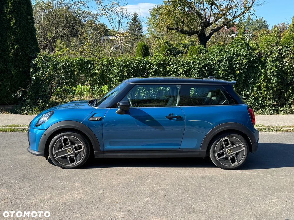 MINI Cooper SE Classic Trim - 3