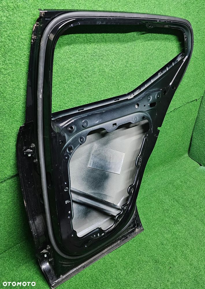 VOLVO XC40 ----> DRZWI PRAWY TYŁ - 13