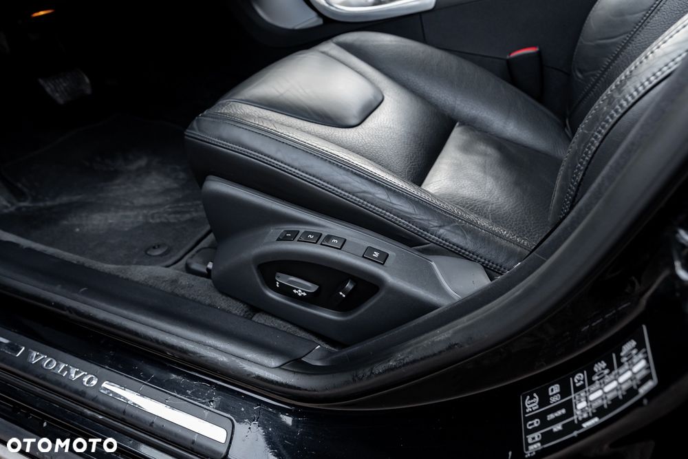 Volvo S60 T6 AWD Geartronic Summum - 18