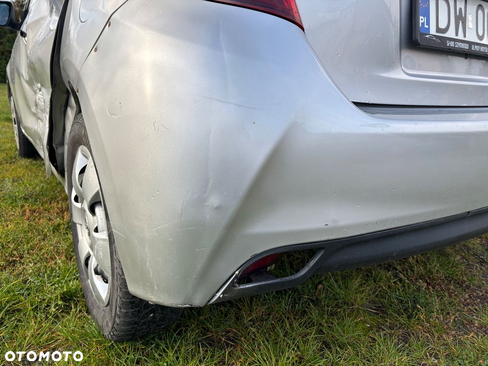Toyota Yaris - 8