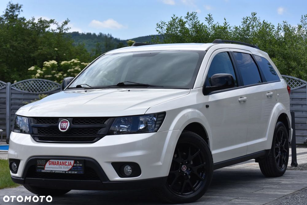 Fiat Freemont 2.0 Multijet 16V DPF Automatik Allrad Black Code