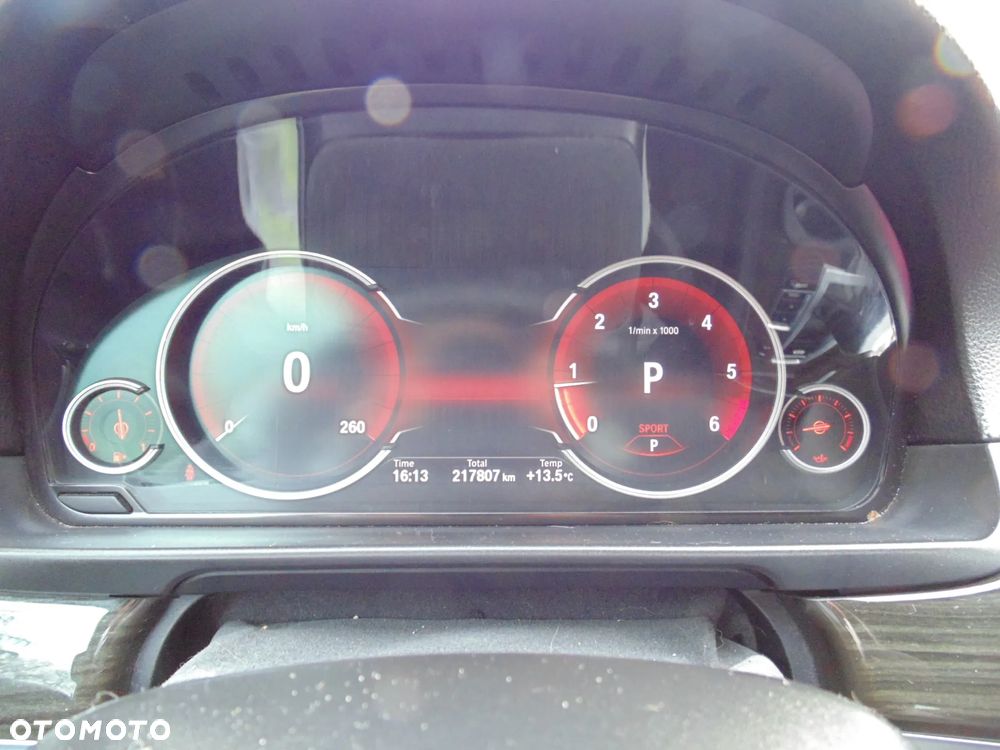 BMW Seria 5 525d Sport-Aut - 12