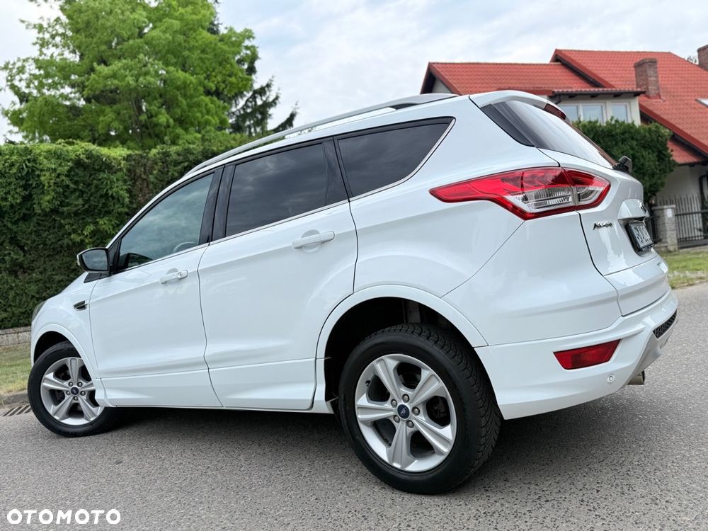 Ford Kuga 2.0 TDCi 4x4 Titanium - 16