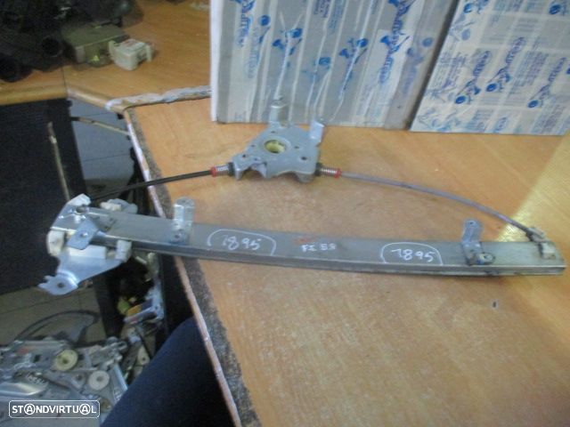 Elevador Sem Motor Elevsm1895 NISSAN MICRA K12 2005 1.2I 80CV 5P CINZA FE NISSAN MICRA 3 FASE 2  2005 1.2I 65CV 5P BRONZE FESQ - 1