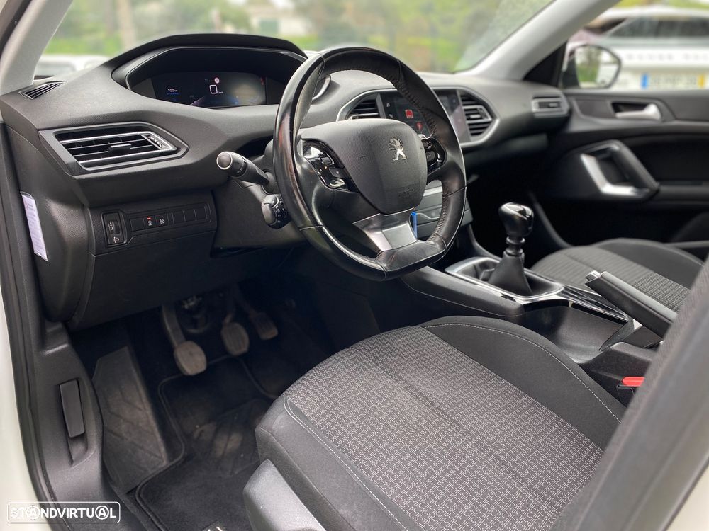 Peugeot 308 SW PureTech 110 Stop & Start Active - 9