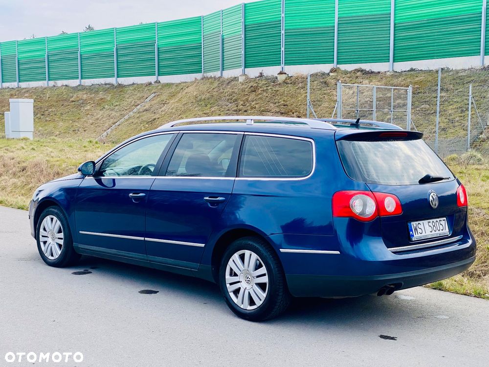 Volkswagen Passat 2.0 TDI Highline - 21