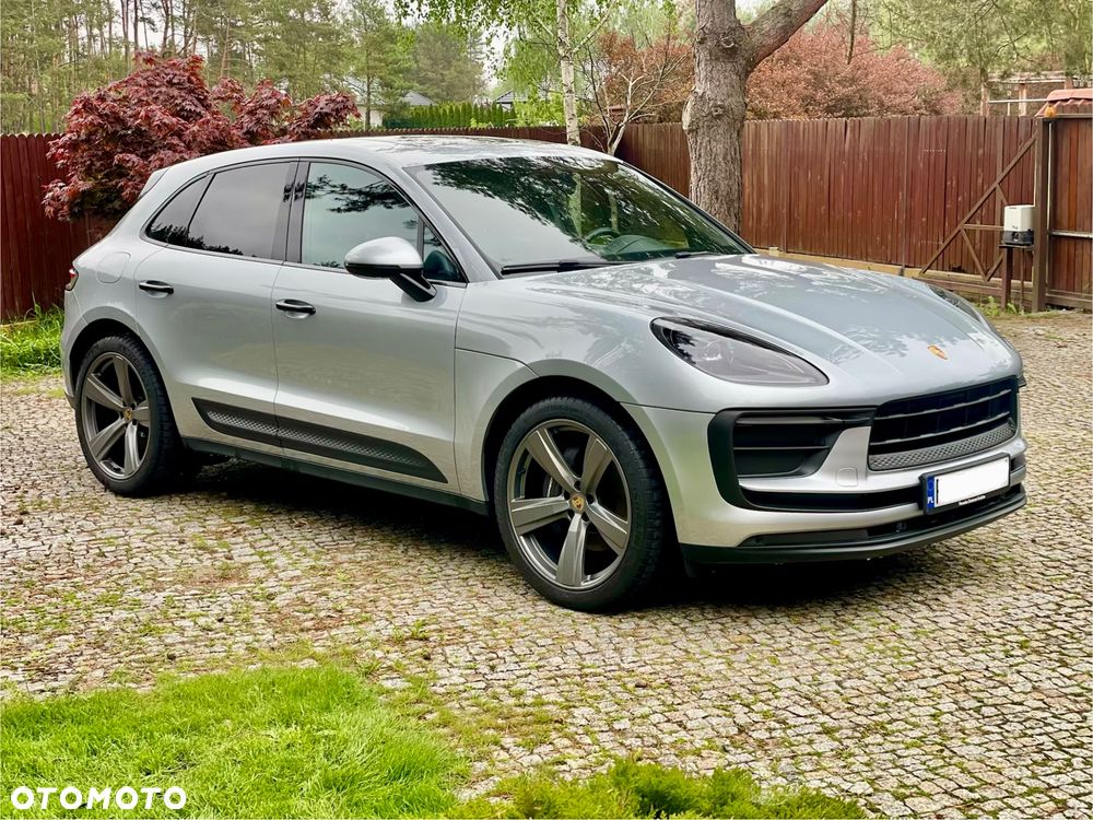 Porsche Macan Standard - 2