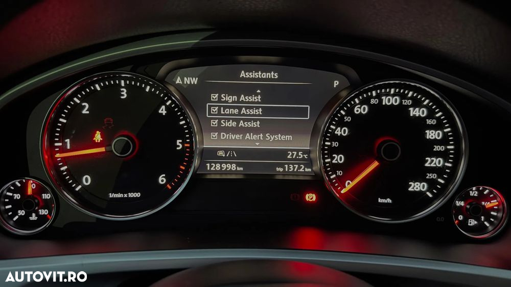 Volkswagen Touareg - 14
