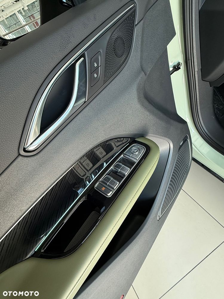 Hongqi HS3 1.5T FWD - 11