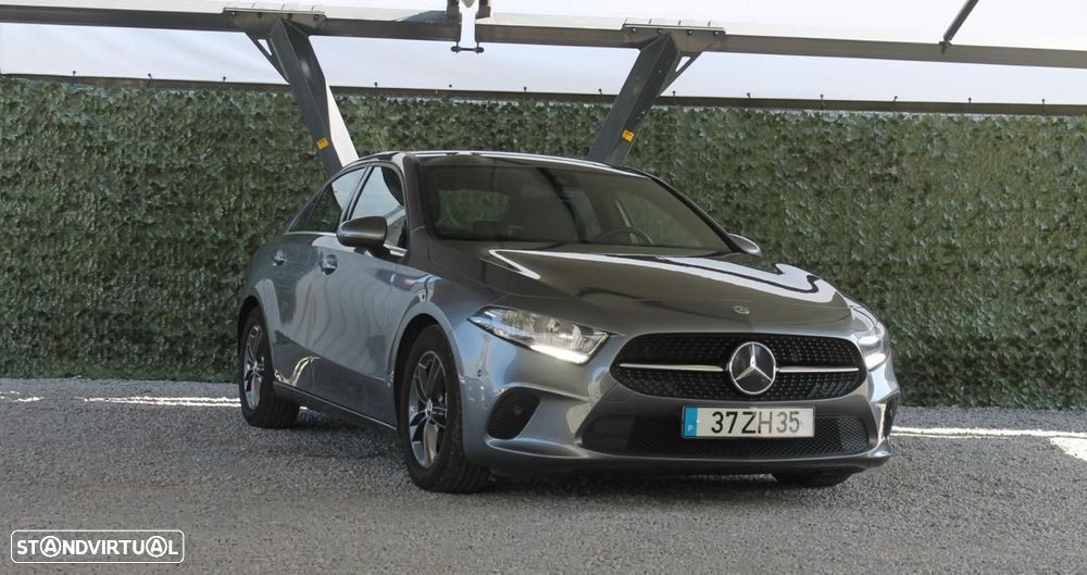 Mercedes-Benz A 180 Limousine d Style Aut. - 1