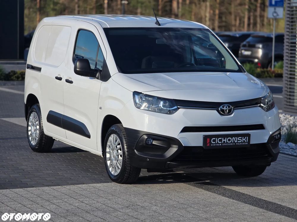 Toyota Proace City 2.0t 1.5 D-4d 100KM  3 OSOBOWA Furgon Blaszak BEZWYPADKOWA z Polskiego Salonu I Pierwszy i Jedyny Właściciel I Pełna Faktura Vat 23% - 4
