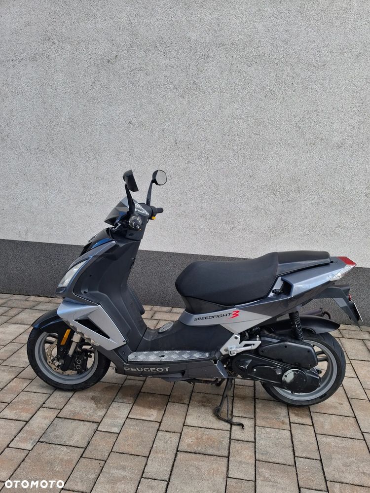 Peugeot Speedfight - 8