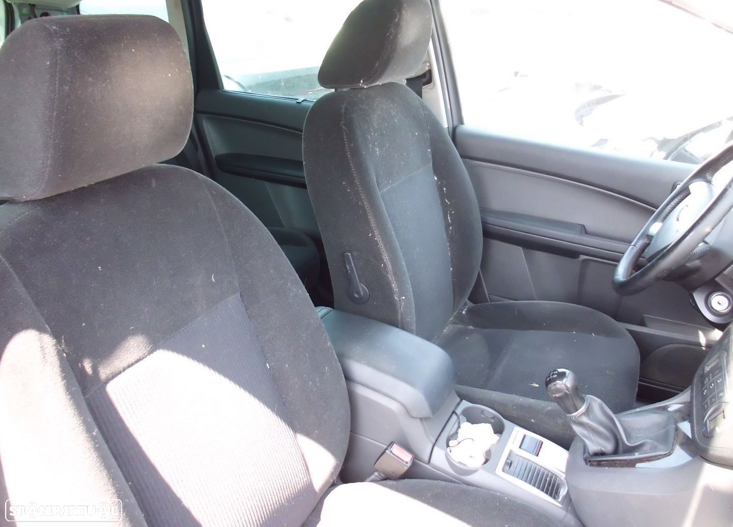Peças Ford Focus C-Max 2003 a 2007 - 31