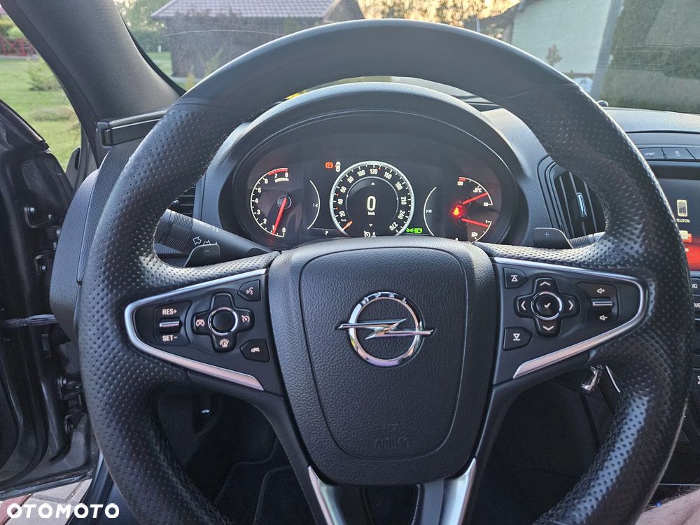 Opel Insignia 2.0 T Cosmo 4x4 EU6 - 9